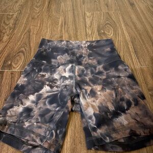 Lululemon Align Tie-Dye Biker Short